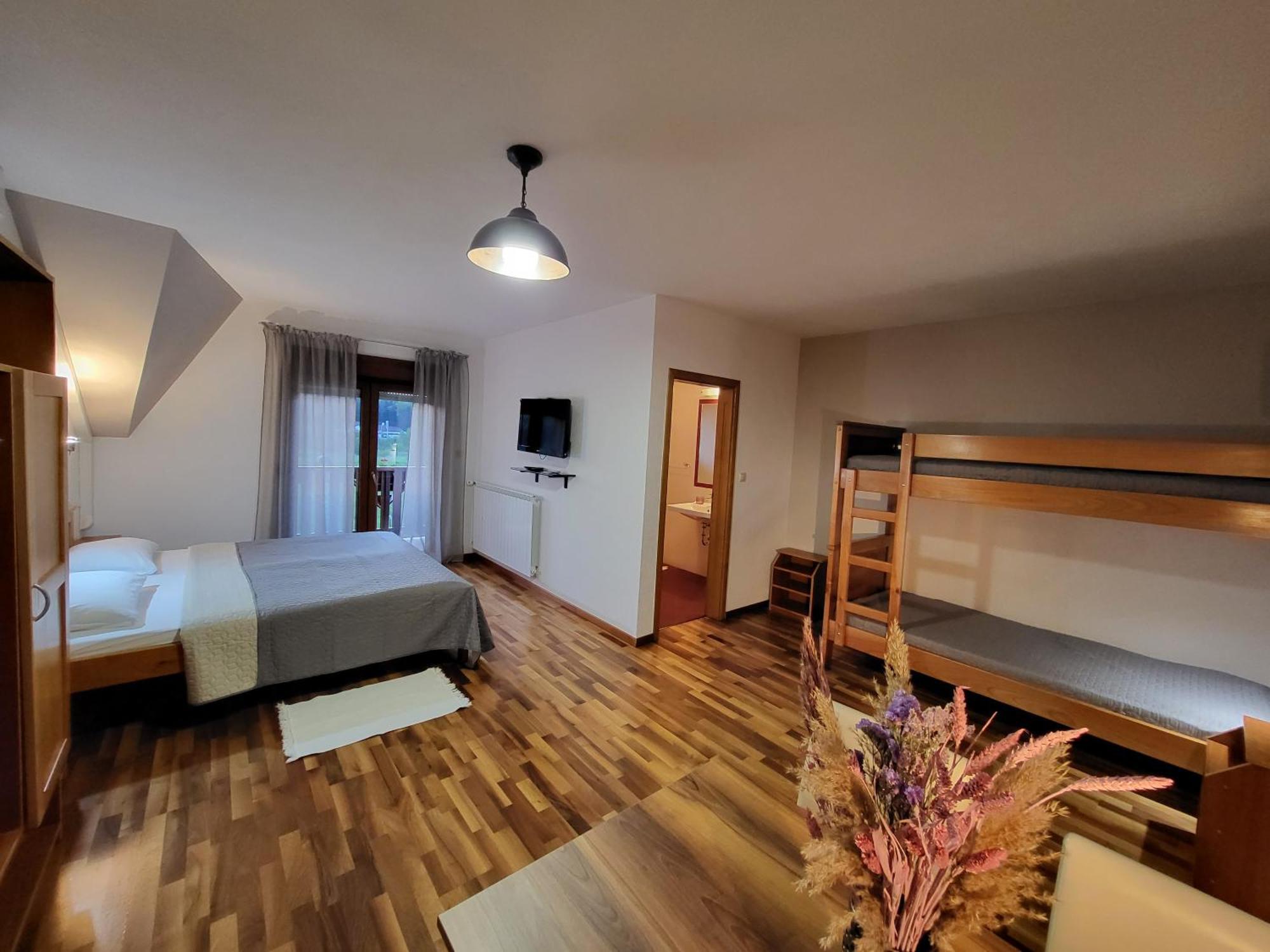 House Tina Hotel Грабовац Екстериор снимка